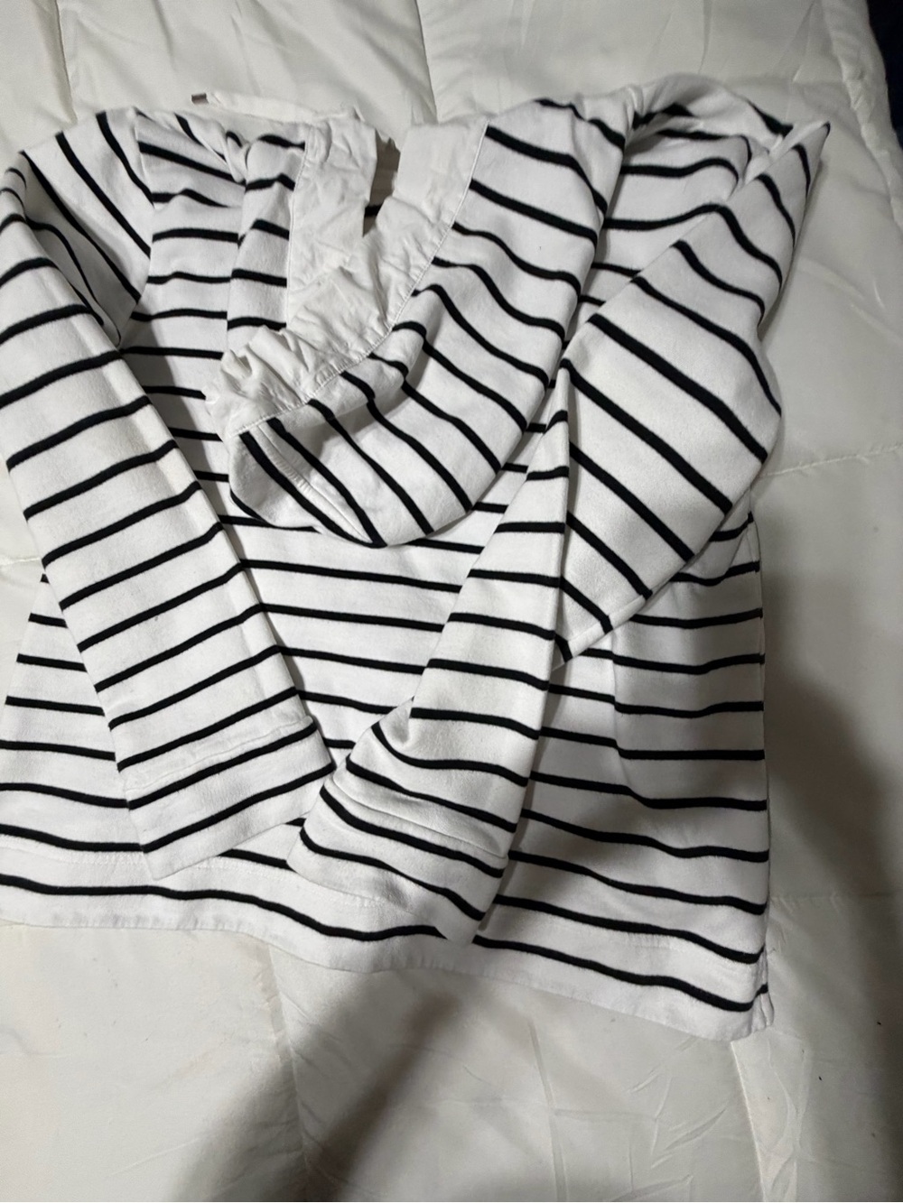 Ralph Lauren White and Black Striped Crewneck Hooded Sweater - Picture 6 of 7